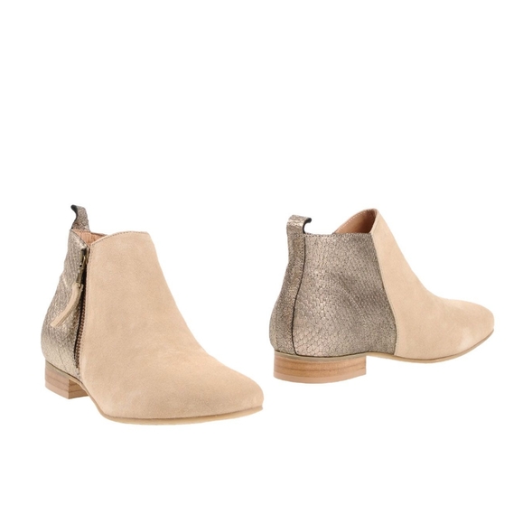 We Do Shoes - NIB We Do Suede Gold Snake Leather Ankle Boot 37 6.5